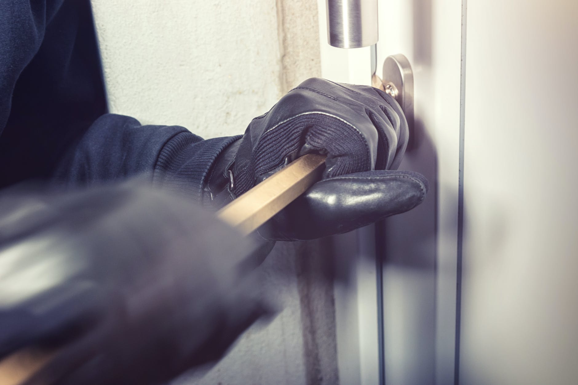 How to STOP Thieves from Stealing your Credit
